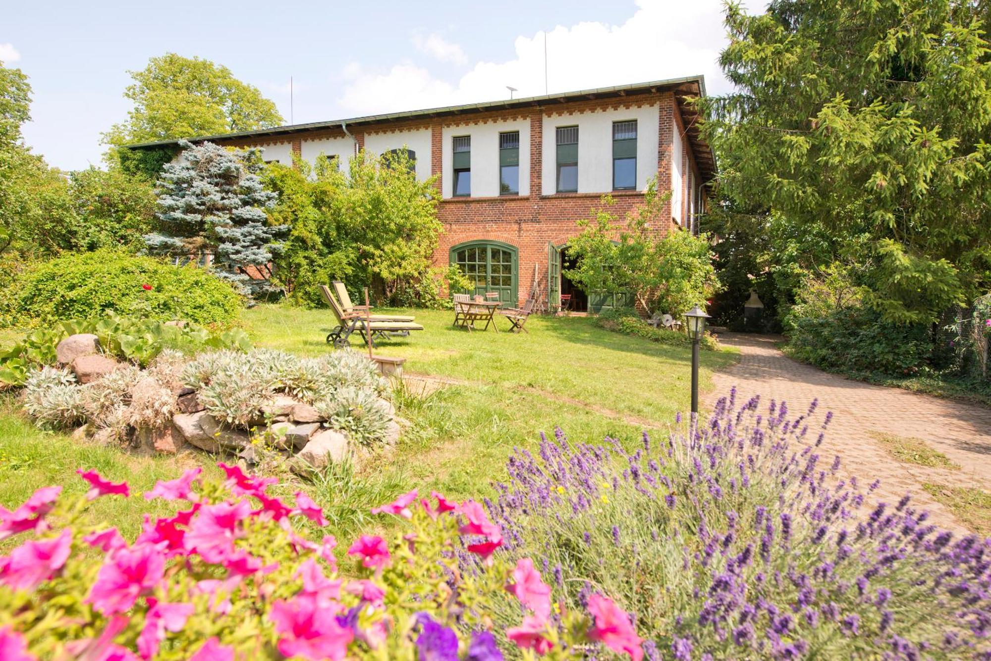 Romantik Hotel Gutshaus Ludorf Екстериор снимка